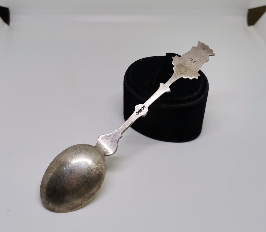 KABARTMA İŞÇİLİKLİ GÜMÜŞ KAPLAMA ANTİKA KAŞIK