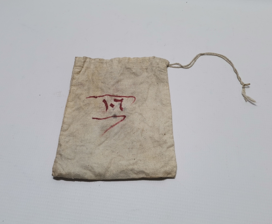 ÜZERİ OSMANLICA YAZILI ÇOK NADİR İŞ BANKASI PARA KESESİ