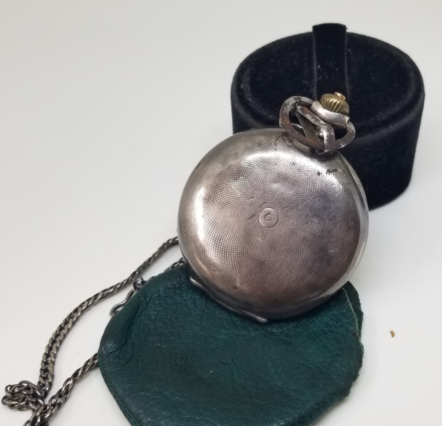 ORİJİNAL GÜMÜŞ KÖSTEĞİYLE KURMALI OMEGA CEP SAATİ