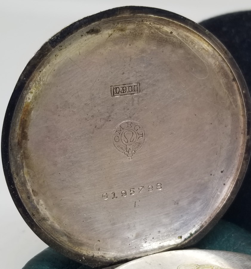 ORİJİNAL GÜMÜŞ KÖSTEĞİYLE KURMALI OMEGA CEP SAATİ