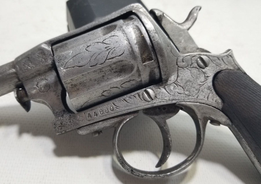 OSMANLI DÖNEMİ ÜZERİ İŞLEMELİ KARADAĞLI SUBAY TABANCASI