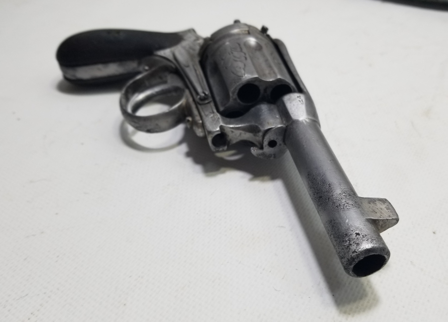 OSMANLI DÖNEMİ ÜZERİ İŞLEMELİ KARADAĞLI SUBAY TABANCASI