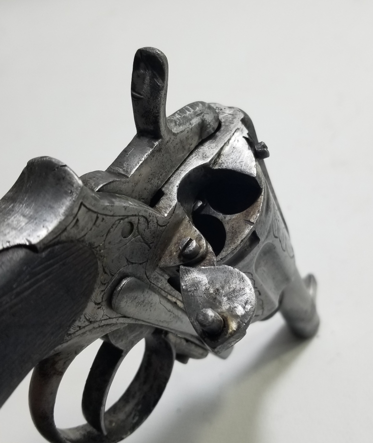 OSMANLI DÖNEMİ ÜZERİ İŞLEMELİ KARADAĞLI SUBAY TABANCASI