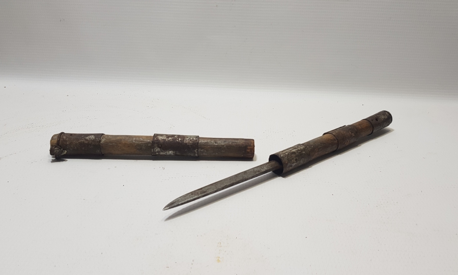 OSMANLI DÖNEMİ GİZLİ ŞİŞLİ ÇERKES İŞİ AT KAMÇISI TUTMACI