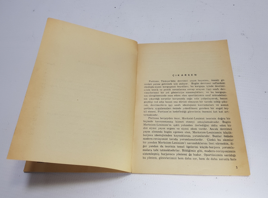 PARTİZAN İSİMLİ 1978 TARİHLİ SOL PROPAGANDA DERGİSİ