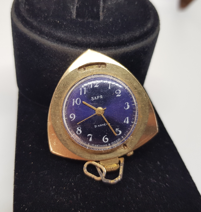 SOVYET RUSYA YAPIMI ALTIN KAPLAMA ANTİKA KURMALI KOLYE SAAT