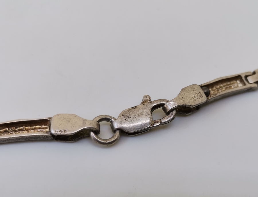 ÜZERİ MARGAZİT TAŞLI GÜMÜŞ GERDANLIK