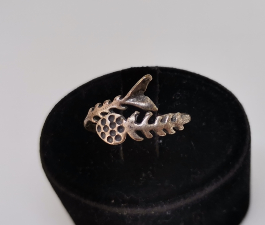 BALIK FORMUNDA YAPILMIŞ GÜMÜŞ YÜZÜK