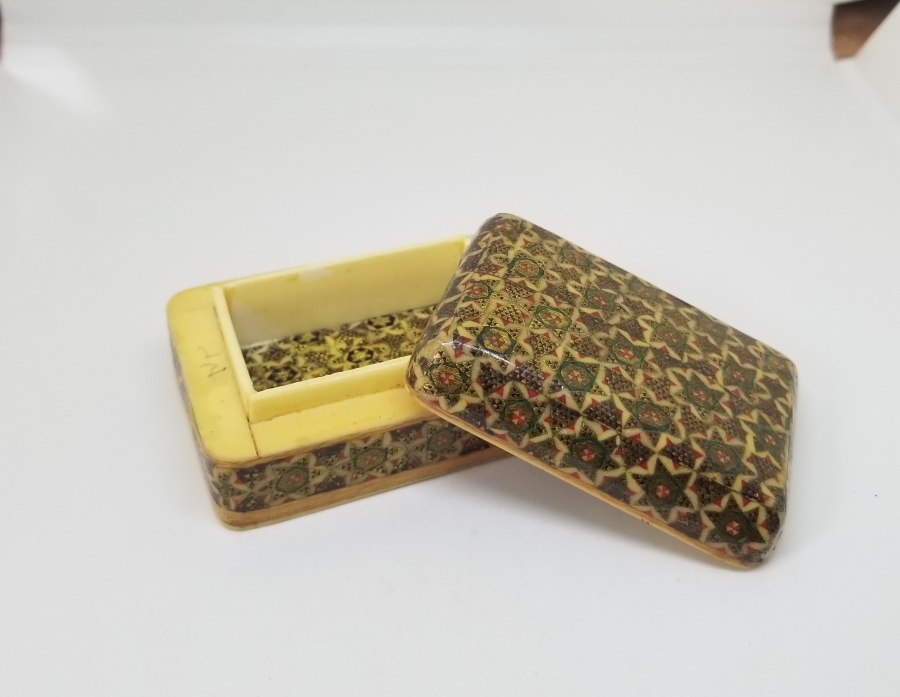 HATEM İŞİ ANTİKA KAPAKLI KUTU