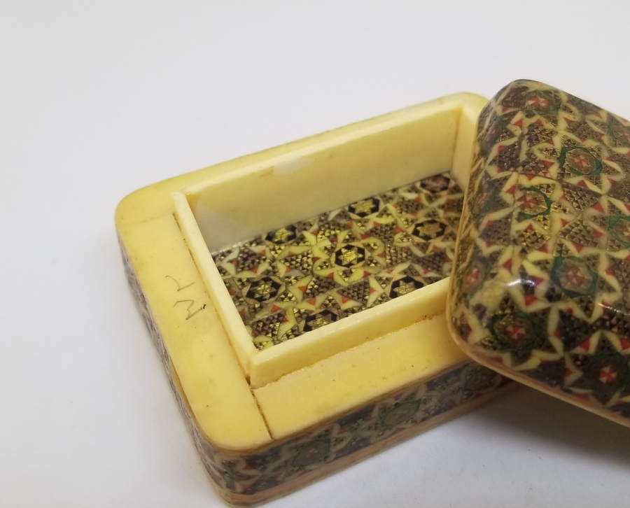 HATEM İŞİ ANTİKA KAPAKLI KUTU