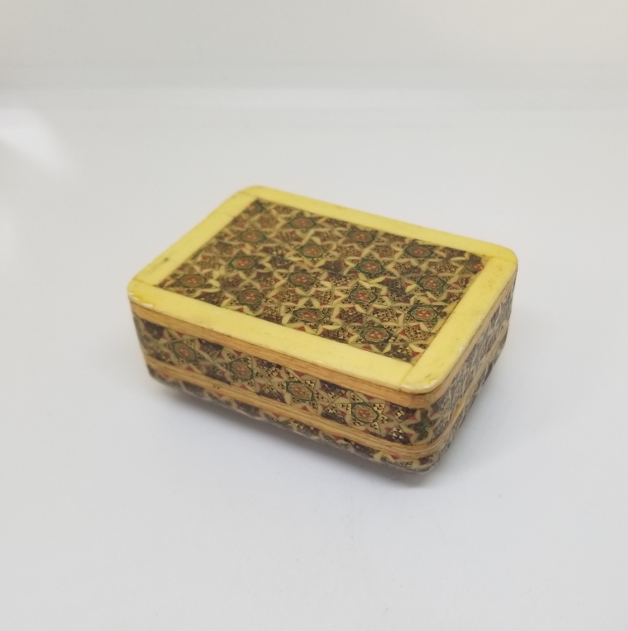 HATEM İŞİ ANTİKA KAPAKLI KUTU