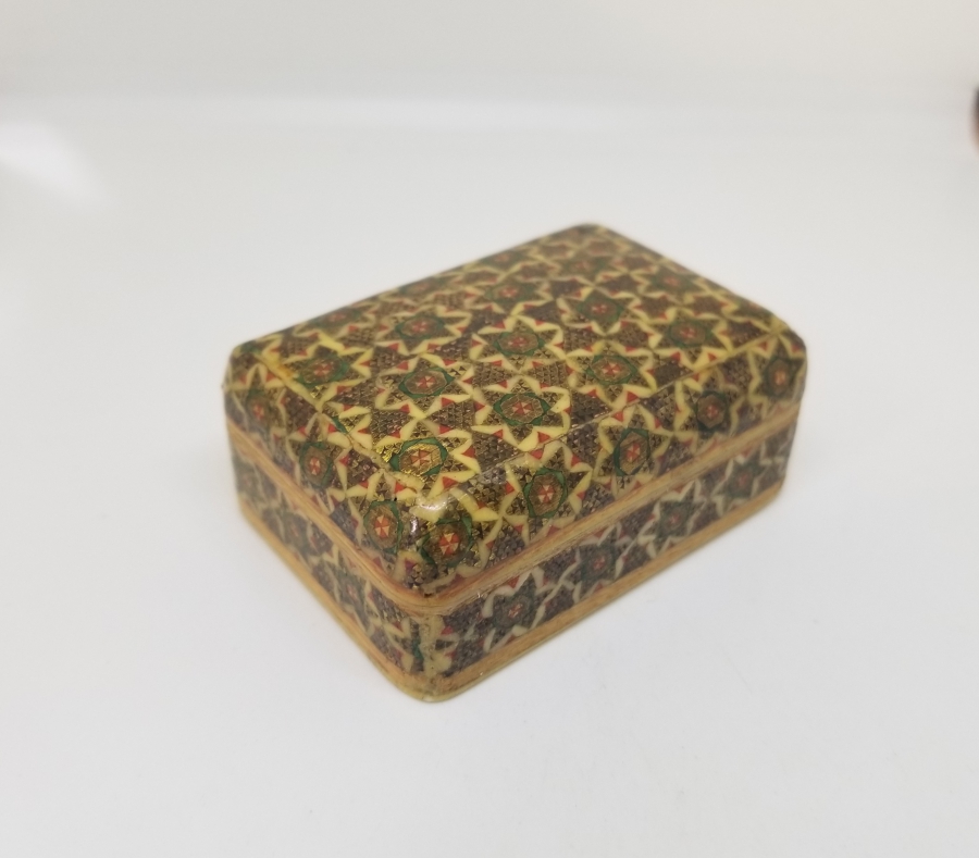 HATEM İŞİ ANTİKA KAPAKLI KUTU