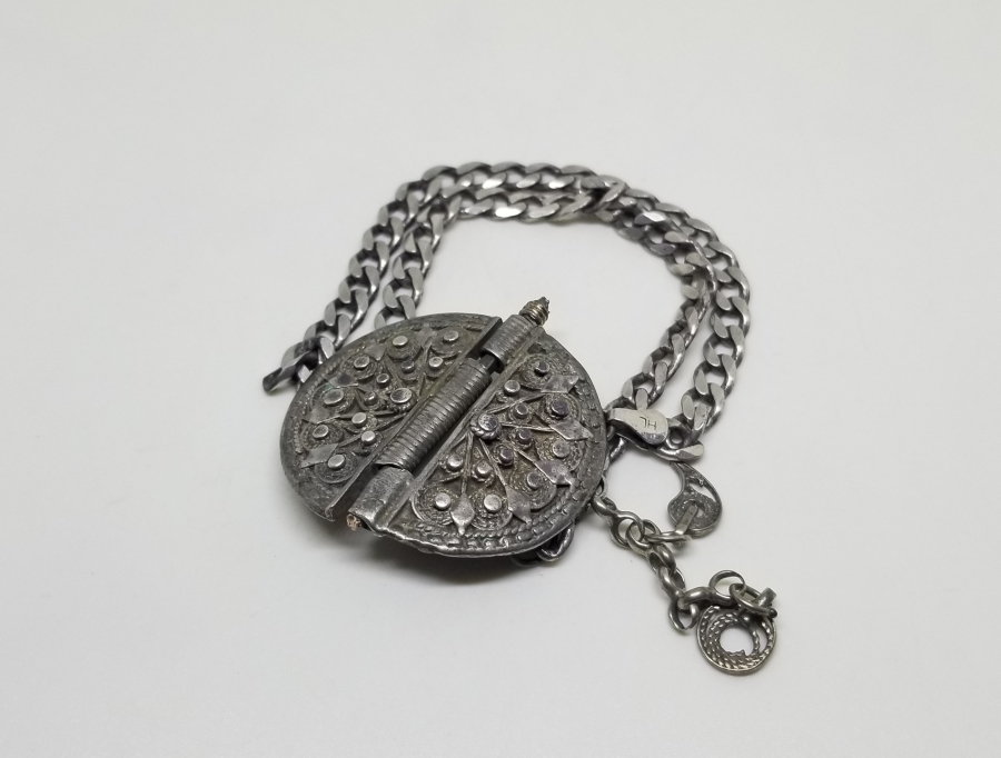 OSMANLI PARÇADAN DİZAYN EDİLMİŞ GÜMÜŞ BİLEKLİK