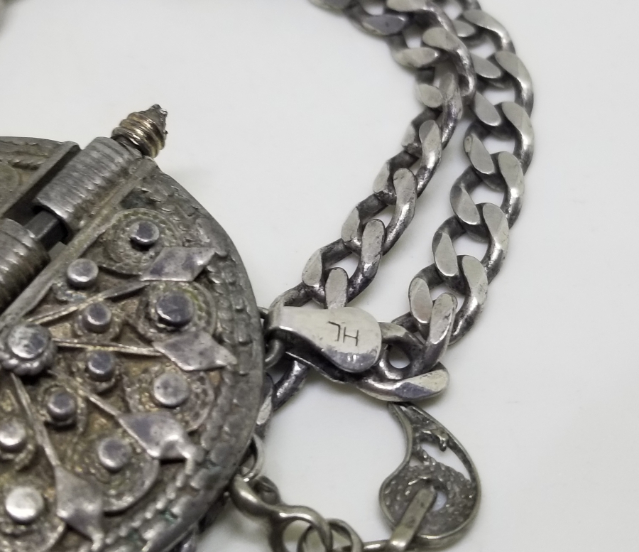 OSMANLI PARÇADAN DİZAYN EDİLMİŞ GÜMÜŞ BİLEKLİK