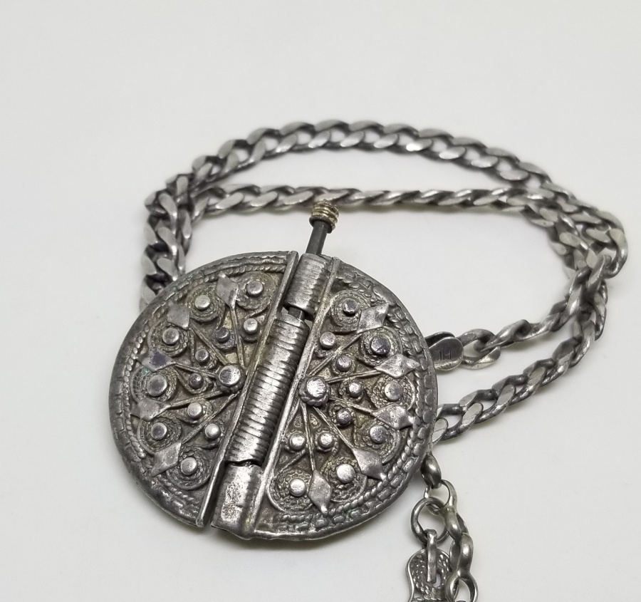 OSMANLI PARÇADAN DİZAYN EDİLMİŞ GÜMÜŞ BİLEKLİK