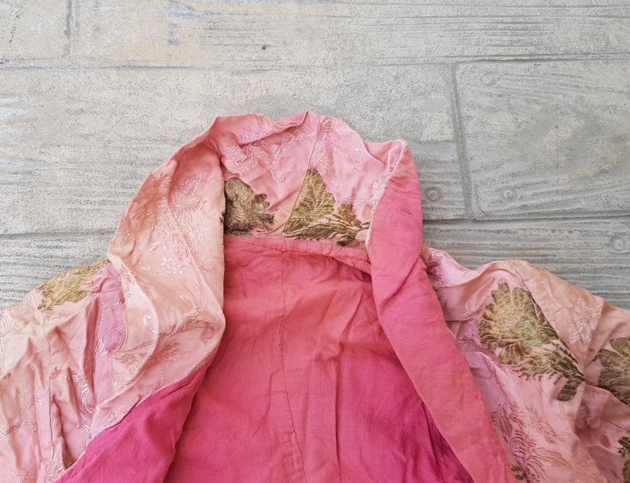 GÜMÜŞ SIRMA İŞÇİLİKLİ HEREKE İŞİ İPEK GELİN CEKETİ