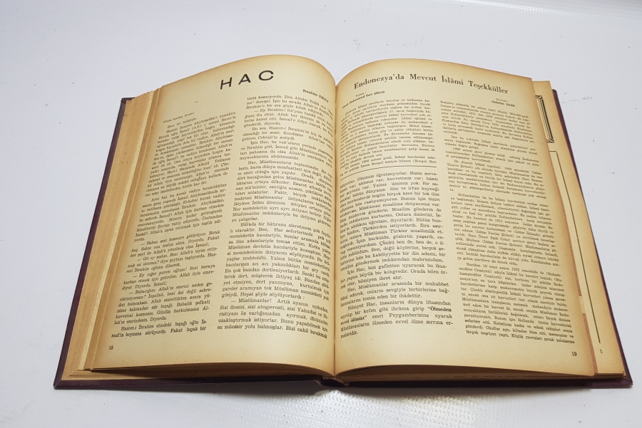 1967 TARİHLİ HAKSES İSİMLİ MECMUA