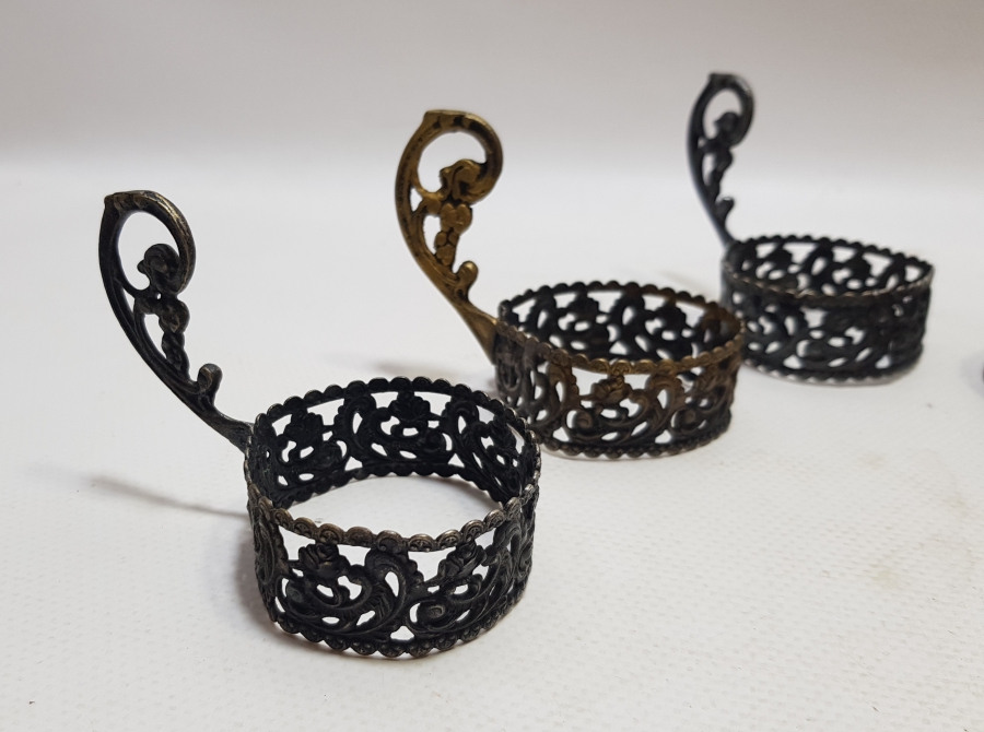 GÜMÜŞ KAPLAMA 6 ADET ANTİKA KABARTMA İŞÇİLİKLİ BARDAK ISTAKASI