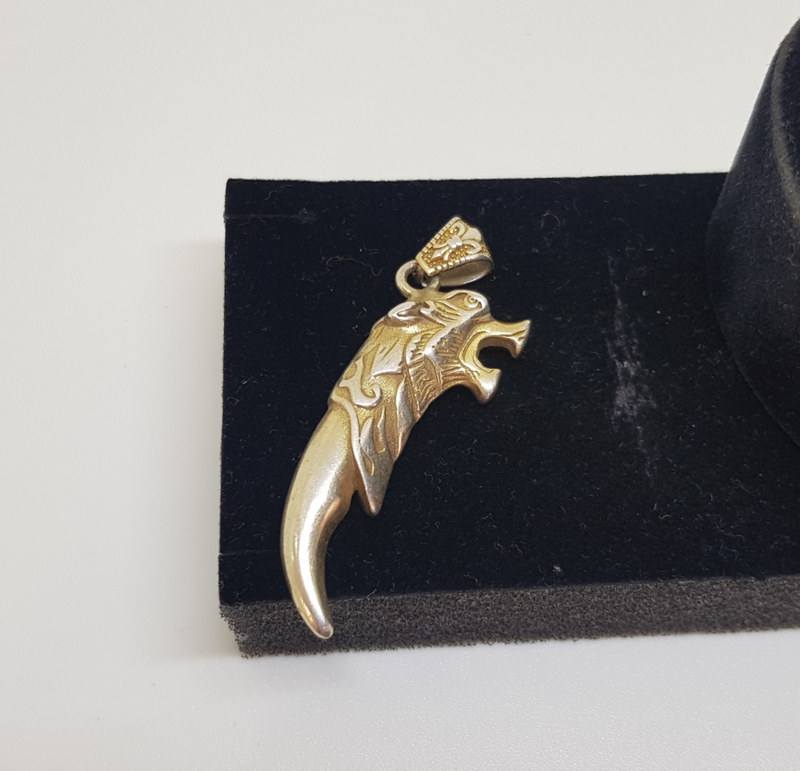 ASLAN BAŞLI ÖZEL YAPIM GÜMÜŞ KOLYE UCU