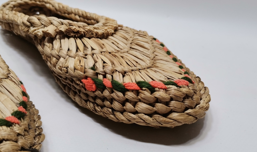 OSMANLI DÖNEMİ HURMA YAPRAĞINDAN YAPILMIŞ HİCAZ İŞİ ÇOK NADİR DERVİŞ AYAKKABISI