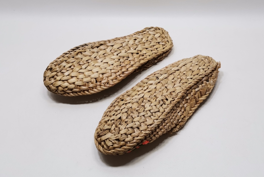 OSMANLI DÖNEMİ HURMA YAPRAĞINDAN YAPILMIŞ HİCAZ İŞİ ÇOK NADİR DERVİŞ AYAKKABISI