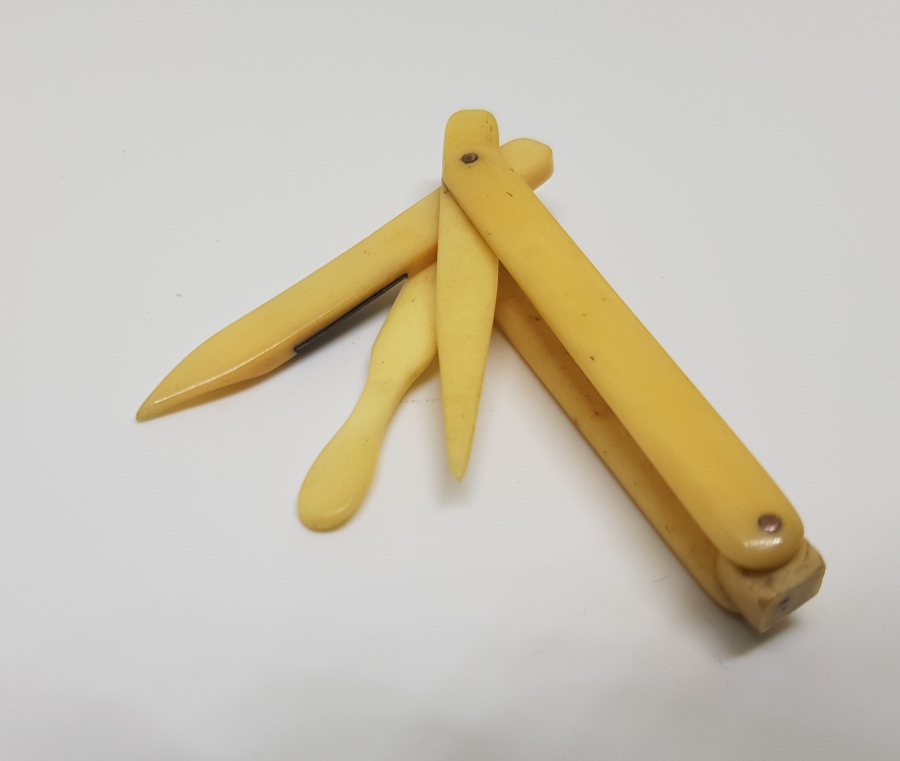 OSMANLI DÖNEMİ KEMİKTEN MAMUL MANİKÜR SETİ