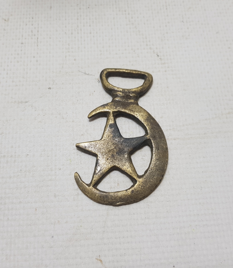 ÜZERİNDE OSMANLI AY YILDIZLI BULUNAN 1. DÜNYA SAVAŞI DÖNEMİ SÜVARİ AT GEMİ PARÇASI