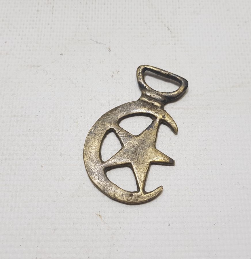 ÜZERİNDE OSMANLI AY YILDIZLI BULUNAN 1. DÜNYA SAVAŞI DÖNEMİ SÜVARİ AT GEMİ PARÇASI