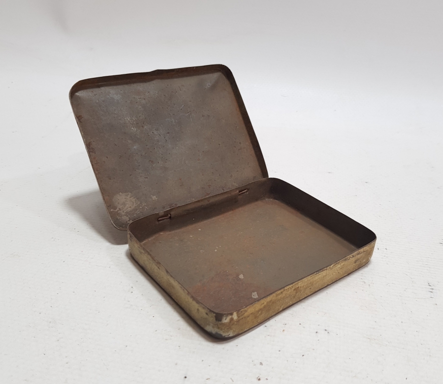 ÜZERİ OSMANLICA YAZILI OSMANLI DÖNEMİ TENEKE SİGARA KUTUSU