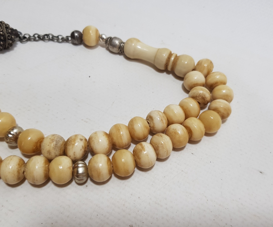 OSMANLI DÖNEMİ ORİJİNAL PÜSKÜLÜYLE KEMİK TESPİH