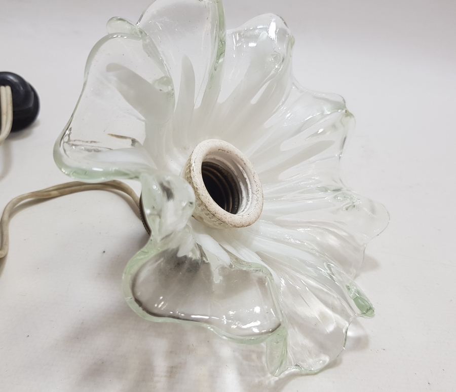 ANTİKA CAM OPALİN LAMBA