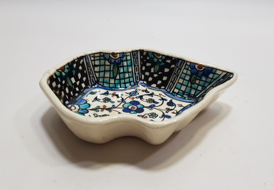 KÜTAHYA İŞİ RUMİ FORMLU EL BOYAMA ANTİKA İKRAMLIK