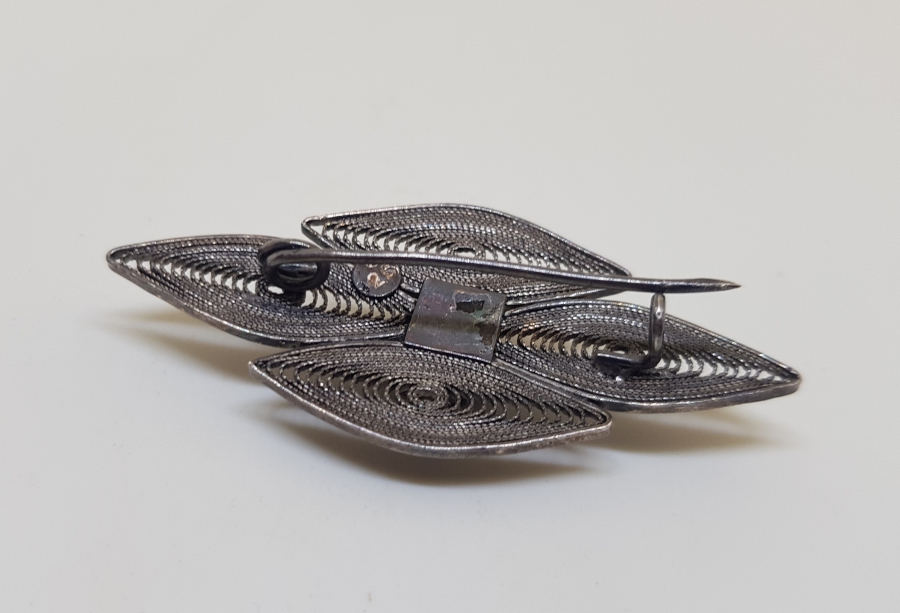 TELKARİ İŞÇİLİKLİ ÖZEL YAPIM GÜMÜŞ BROŞ