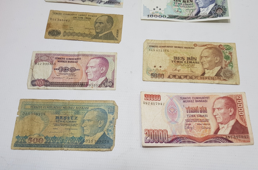 ANTİKA KAĞIT PARA LOTU