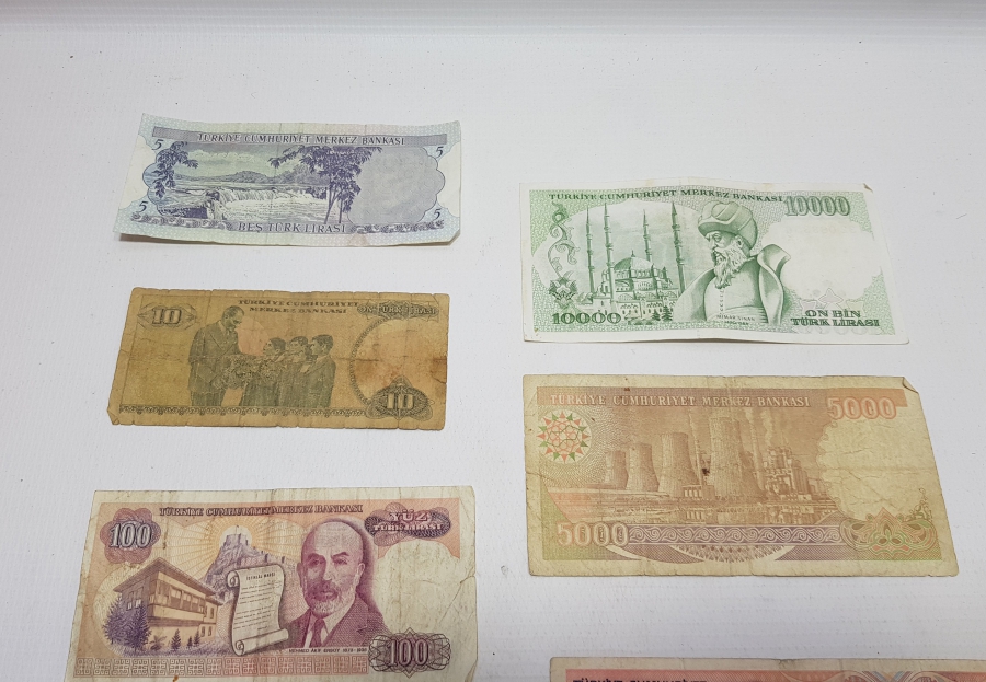 ANTİKA KAĞIT PARA LOTU