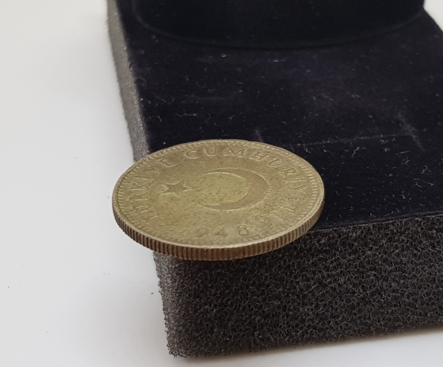 TÜRKİYE CUMHURİYETİ'NİN TEDAVÜLE VERİLMİŞ SON GÜMÜŞ PARASI 1948 TARİHLİ 1 LİRA