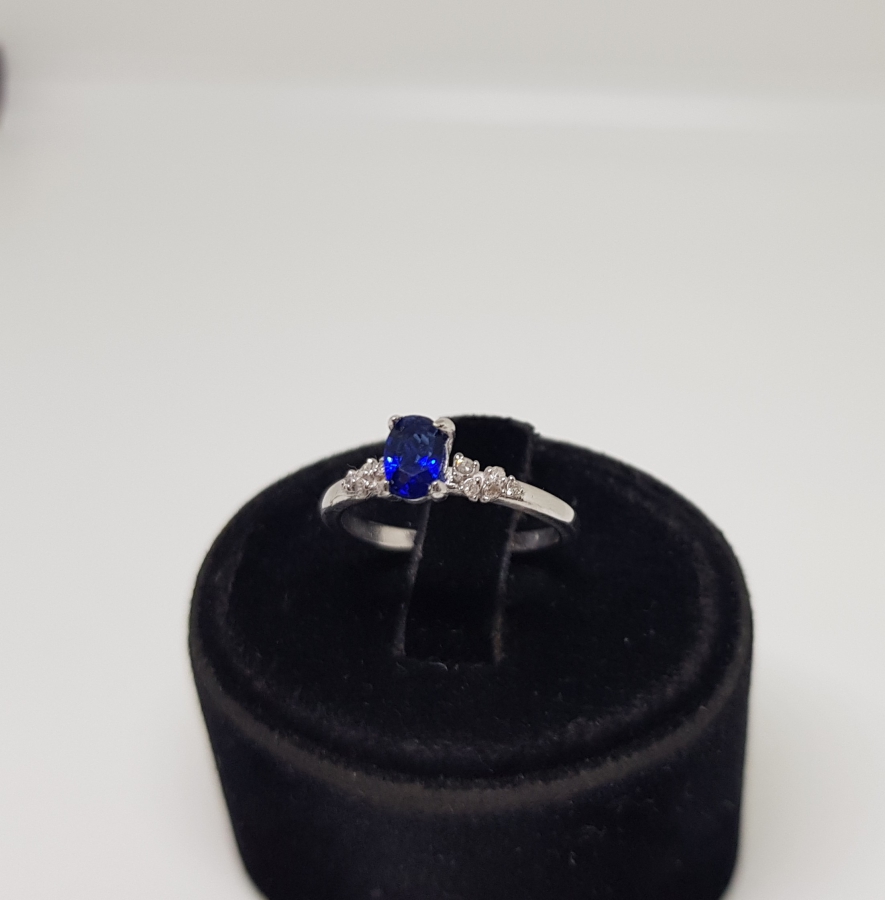 SAFİR VE PIRLANTA TAŞLI ÖZEL YAPIM YÜZÜK