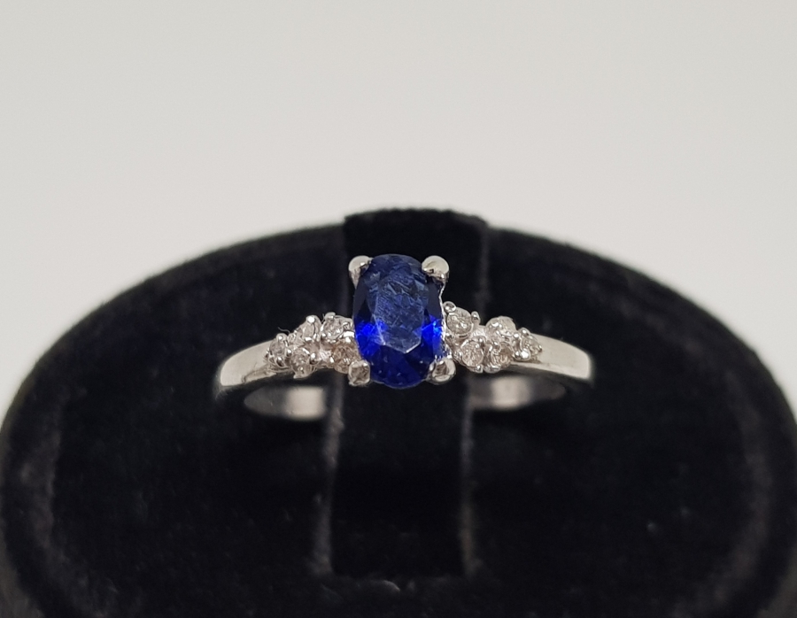 SAFİR VE PIRLANTA TAŞLI ÖZEL YAPIM YÜZÜK