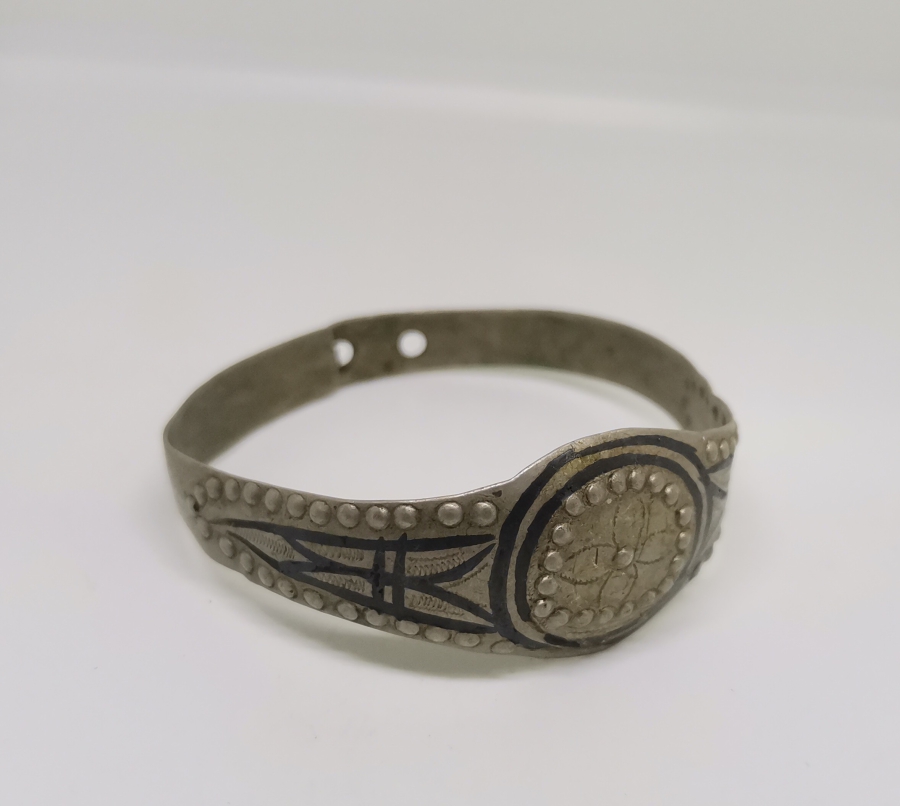 ÜZERİ SAVAT İŞÇİLİKLİ OSMANLI DÖNEMİ VAN BİLEKLİK