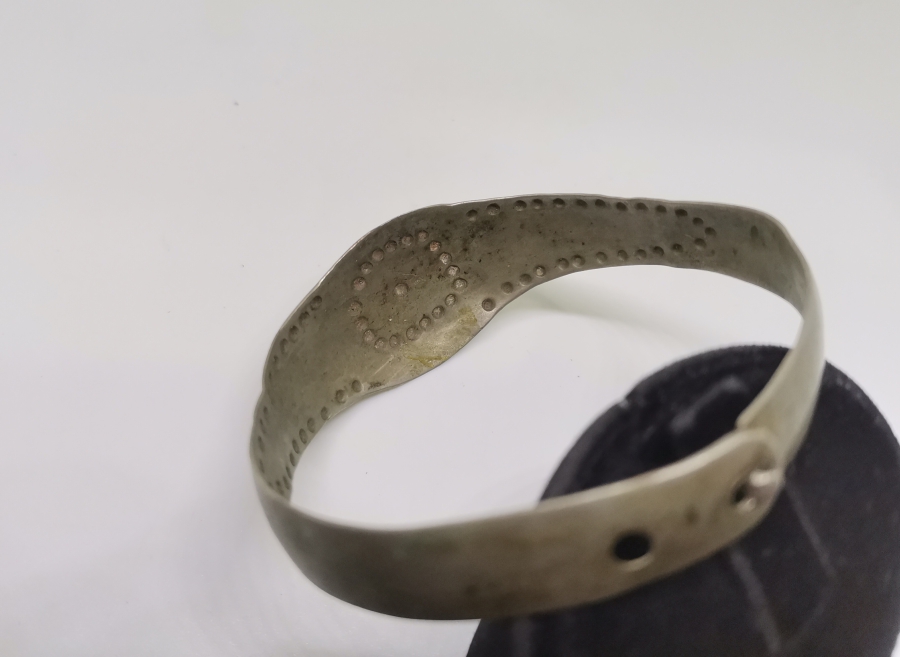 ÜZERİ SAVAT İŞÇİLİKLİ OSMANLI DÖNEMİ VAN BİLEKLİK