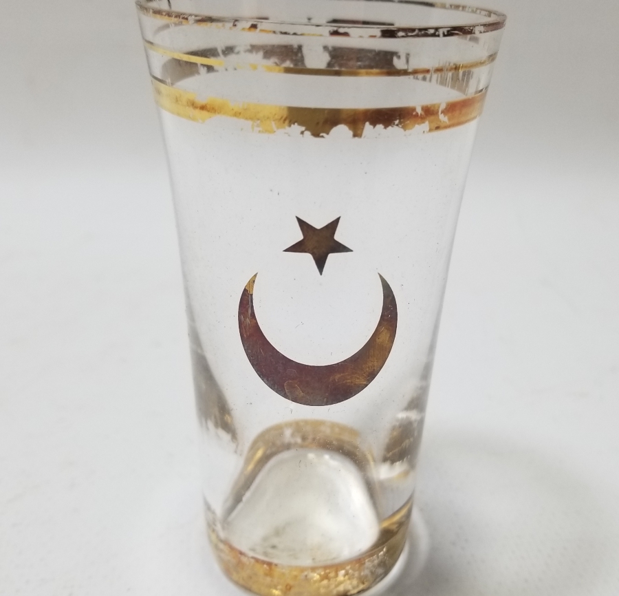 ÜZERİ AY YILDIZLI VE ALTIN VARAKLI NADİR RAKI BARDAĞI