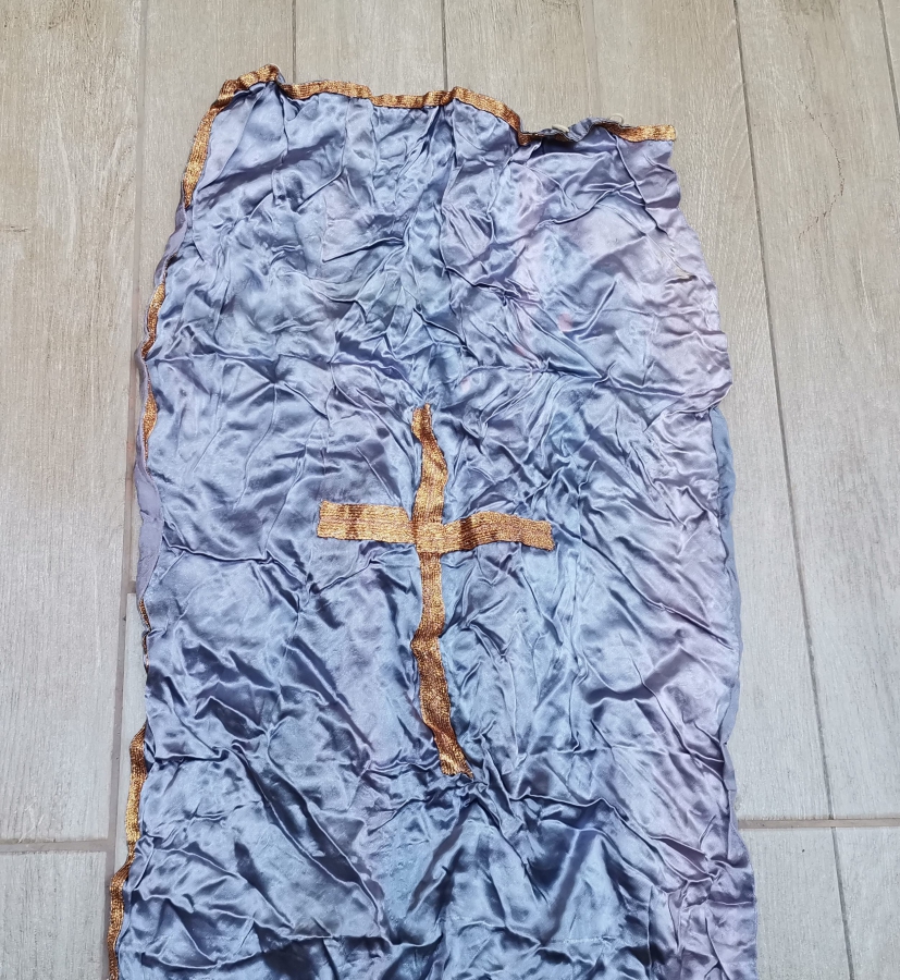 OSMANLI DÖNEMİ SIRMA İŞÇİLİKLİ PAPAZ ÖRTÜSÜ