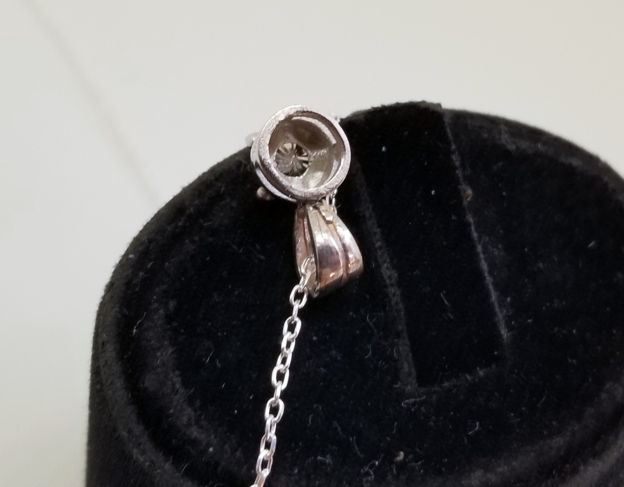 ELMAS TAŞLI ÖZEL YAPIM KOLYE UCU