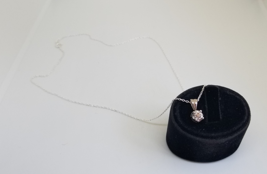 ELMAS TAŞLI ÖZEL YAPIM KOLYE UCU