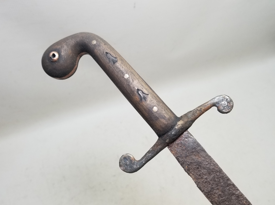 OSMANLI DÖNEMİ PRİMİTİF FORMDA AKINCI KILICI