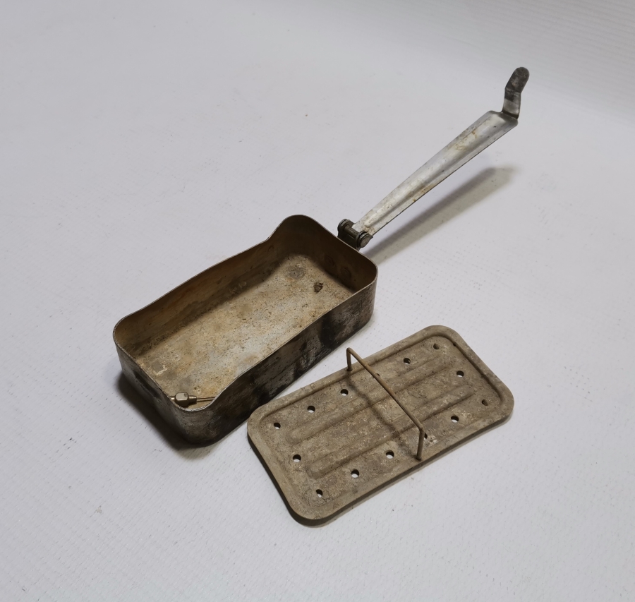 1. DÜNYA SAVAŞI DÖNEMİ NADİR TİPTE ENJEKTÖR KUTUSU