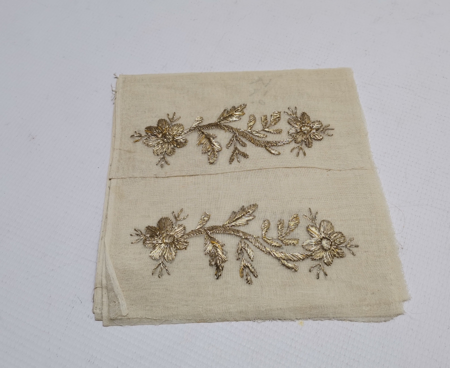 ALTIN SIRMA İŞÇİLİKLİ ÇİL GELİN UÇKURU