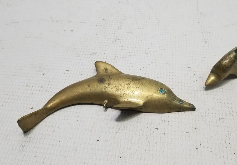 İKİ ADET ANTİKA PİRİNÇ DEKORATİF YUNUS FİGÜRÜ