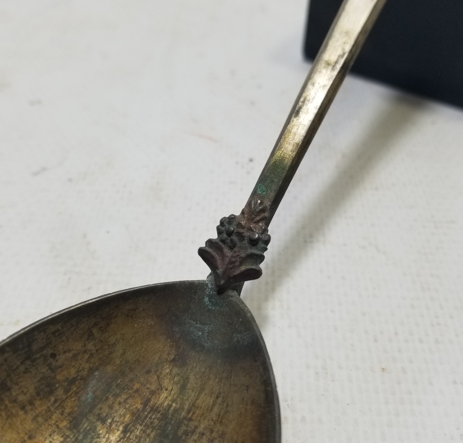 ÜZERİ KALEM VE KABARTMA İŞÇİLİKLİ OSMANLI DÖNEMİ RUM İŞİ KAŞIK