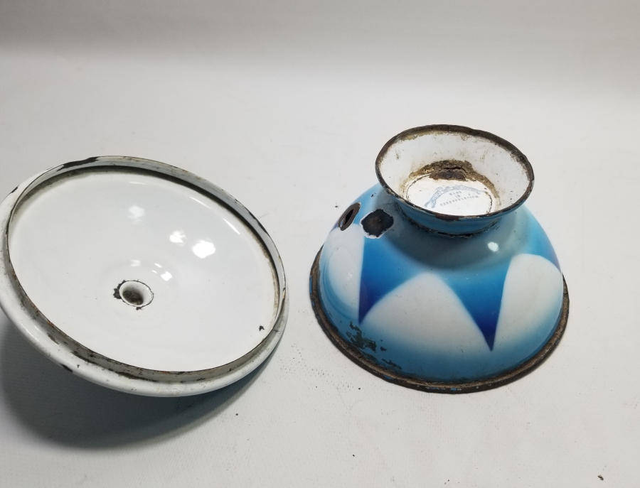 ÜZERİ ALTI KÖŞELİ OSMANLI YILDIZLI OSMANLI DÖNEMİ KAPAKLI EMAYE KASE